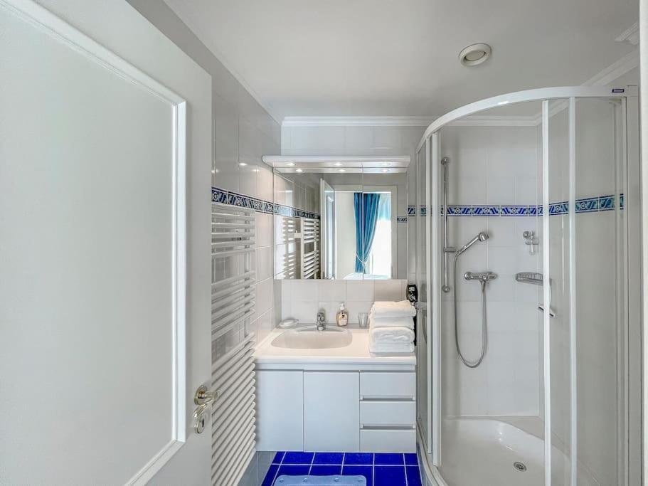 Forum Luxury View Apartment Montreux