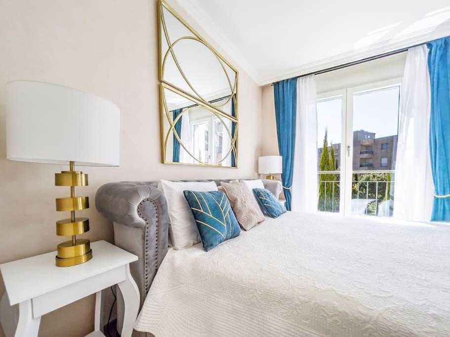 Forum Luxury View Apartment Montreux